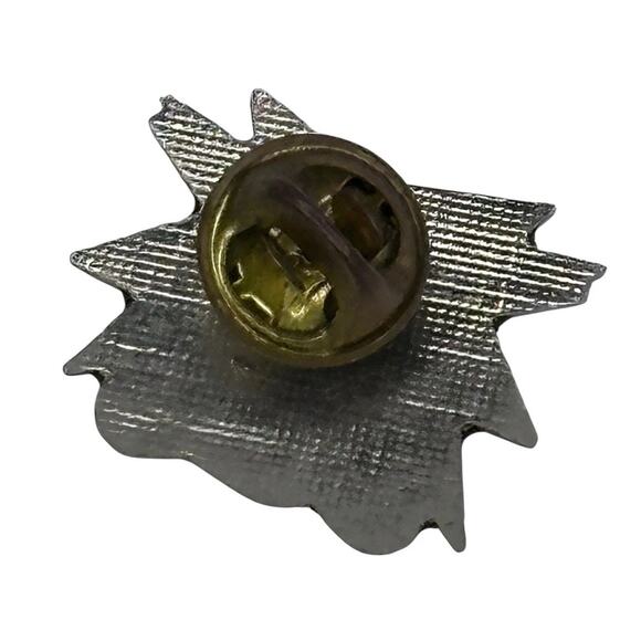 US ARMY Gold Yellow CCC Skull Enamel Pin Vintage - Picture 2 of 10